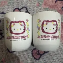 サンリオキャラクター　ハローキティ 陶器湯呑み2個セット