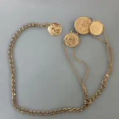 コイン付き金色ベルト