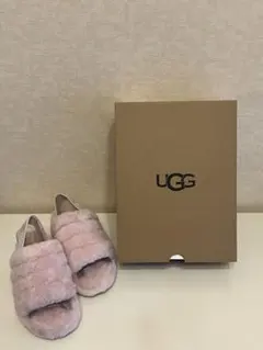 【美品】UGG W FLUFF YEAH SLIDE ファーサンダル　25cm
