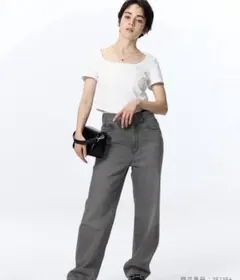 値下げ【GU】ハイライズストレートジーンズ丈標準