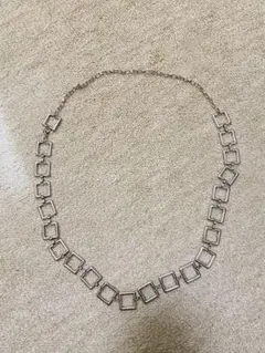 シルバー スクエアモチーフ チェーンベルト