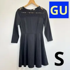 GU レース付き黒長袖フレアワンピース Sサイズ