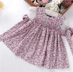 人気新品　ピンク色　小花柄　スモッキング　ワンピース