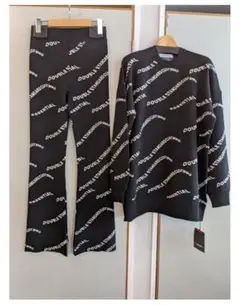 本日限定❣️DSC Essential ダブルジャガード ニットパンツ