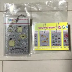 サンリオキャラクターズ　きらめきシール風チャーム　ポムポムプリン