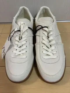 eaphi スニーカー アイボリー ガムソール 36 | Mercari