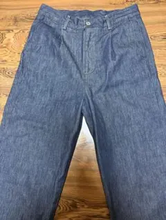 ハイツイストデニムパンツのサムネイル