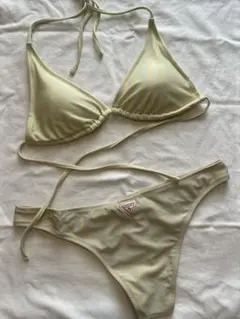 GUESS ライトグリーン ストライプ ビキニ