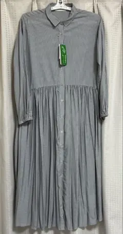 ギャザーワンピース　レーヨン