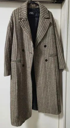 チェック柄ダブルブレストロングコート