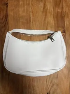 ホワイト ショルダーバッグ 合成皮革