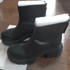 Item thumbnail for item 4fcfa06b-ea2b-4e31-92a6-f0162fea34db