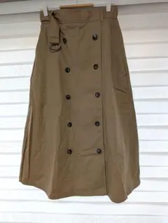 トレンチ風 フレアスカート ベージュ ダブルボタン ベルト付きのサムネイル