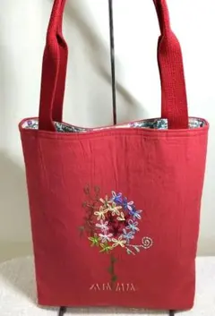 ハンドメイド赤オリジナル花刺繍トートバッグ
