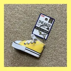DAISO スニーカーキーホルダー イエローのサムネイル