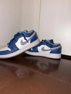 NIKE Air jordan 1 Low 青 ナイキエアジョーダン 1 Lowのサムネイル