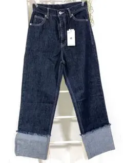 Item thumbnail for item 852aee53-d0b7-4817-9aea-d04c5d0b7e8d