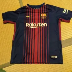 FC Barcelona DRI-FIT シャツ　子供用サイズМと表記