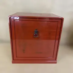 Item thumbnail for item 7ba27ece-ac8e-475e-995c-292d64e87fc9