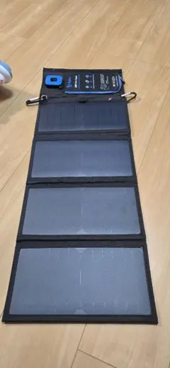 新品未使用箱不良 BigBlueソーラー充電パネル100W SP100 B420 - メルカリ