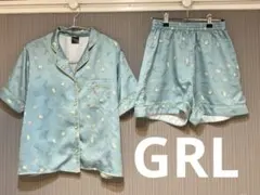 GRL ディズニープリンセスシリーズ　アリエル　サテンセットアップのサムネイル