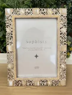 Item thumbnail for item 2cb5e0a2-512c-4256-87c3-132849bdc3ad