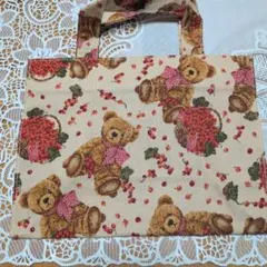 新品未使用クマとフルーツのトートバッグ