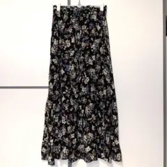 フラワープリントスカート　ビューティーアンドユース　Sサイズ