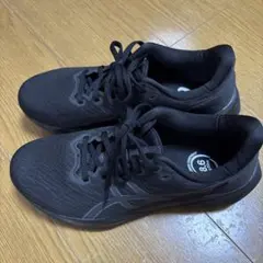 ASICS ランニングスニーカーワイド黒　26.5cm