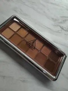 3CE モーションフレーム アイシャドウパレット