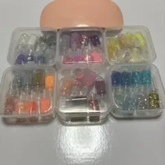 ネイルパーツ 小瓶入りセット 大量のサムネイル