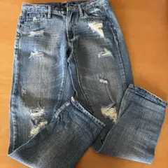 超美品　INGNI ダメージデニムパンツ Sサイズ