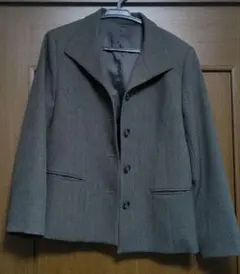 グレー テーラードパンツスーツ