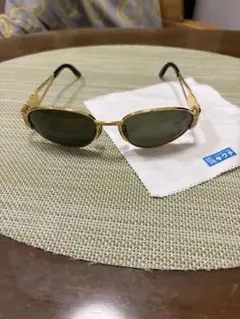 2026年最新】Fendi メンズ サングラスの人気アイテム - メルカリ