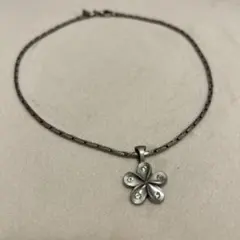 BICO 花型 フラワー　ネックレス　ミントグリーン