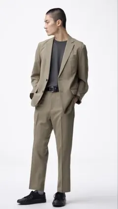 GU ウォッシャブルテーラードトラウザー　パンツ オンライン限定サイズ　3xl