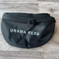 浦和レッズ　ショルダーバッグ　ウエストポーチ　ボディバッグ　シーズンチケット特典