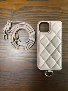 iPhone15 ピンク キルティング スマホケース ストラップ付き