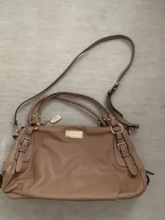 チャールズアンドキースの　2wayバッグ　レディース