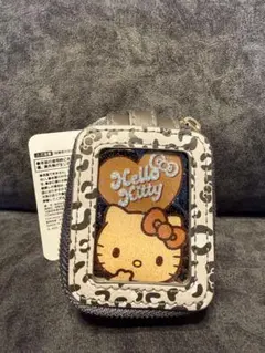 日焼けキティ ウィンドウチャームケース