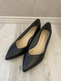 卑弥呼　アシンメトリーポインテッドトゥパンプス・25㎝　巾着付きのサムネイル
