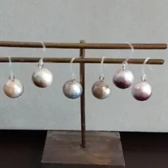 カラフルコットンパール　樹脂ピアス
