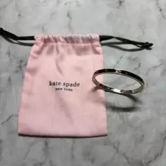 kate spade スポット ザ スペード エナメル ヒンジ バングル