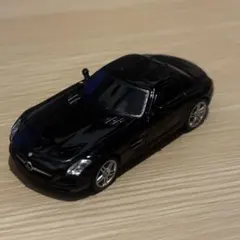 UCC 1/64 非売品　ノベルティ　ミニカー　メルセデスベンツ SLS GTのサムネイル