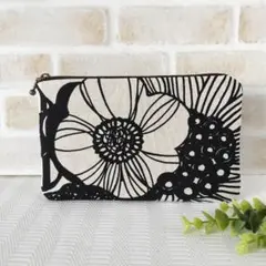 Ys♡様専用　フラットポーチ　通帳・お薬手帳ケース　　北欧アートフラワー