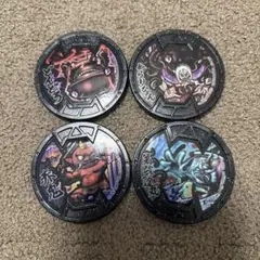 妖怪ウォッチ　妖怪メダル　バスターズ　4枚