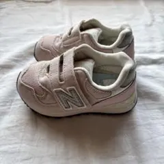 New Balance ベビーシューズ ピンク 13cm