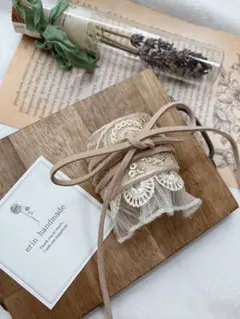 ꕤインド刺繍リボン　ポニーフック　ヘアカフ　ベージュアイボリーꕤ