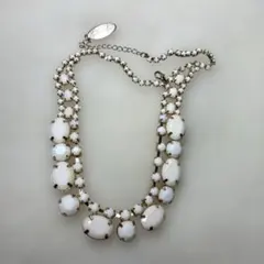 Adia Kahlil ホワイトピンク ビジューネックレス