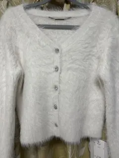 新品未使用【CELFORD】フェーザーヤーンビジューカーディガン かおりん様